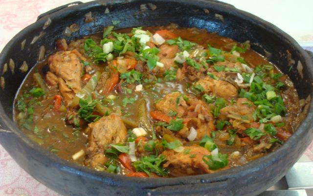 Frango à moda basca