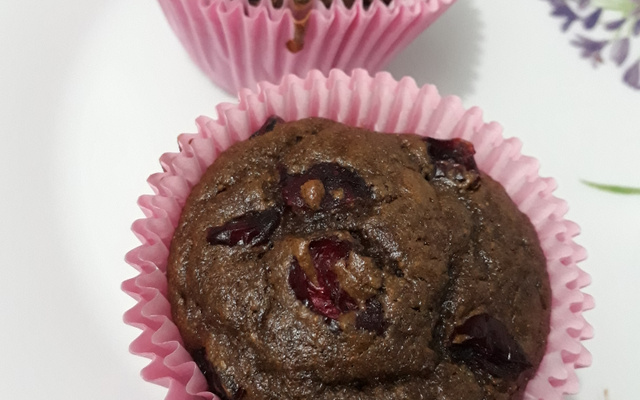 Bolinho fit de banana e cranberry