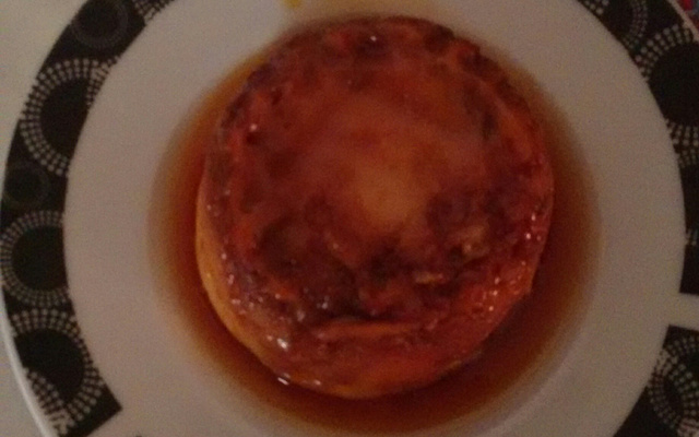 Pudim de caneca no micro-ondas