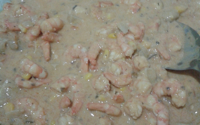 Estrogonofe de camarão