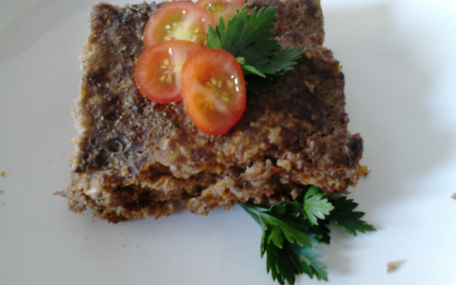 Bolo de carne com cenoura