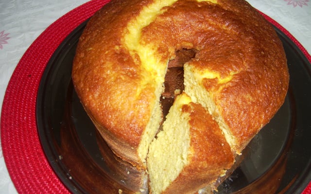 Massa de pão de ló com laranja