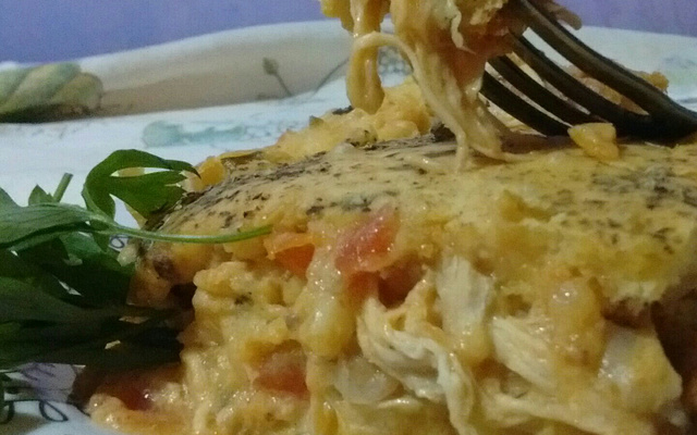 Torta de frango com creme de leite