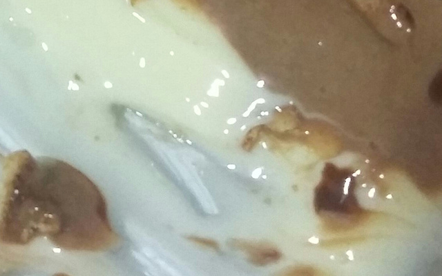 Pavê de creme com chocolate