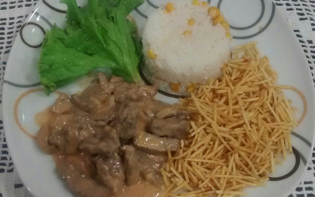 Estrogonofe de filé, o verdadeiro