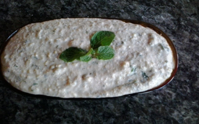 Patê de gorgonzola com hortelã do Pingua