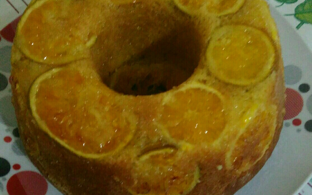 Bolo de laranja com casca