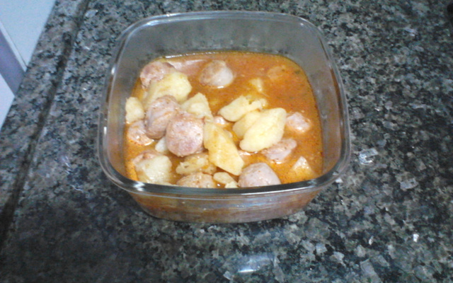 Lingüiça com batata