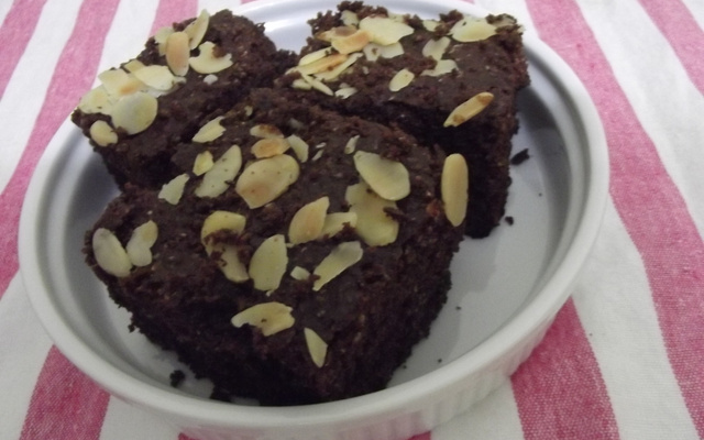 Bolo integral de cacau (sem leite)