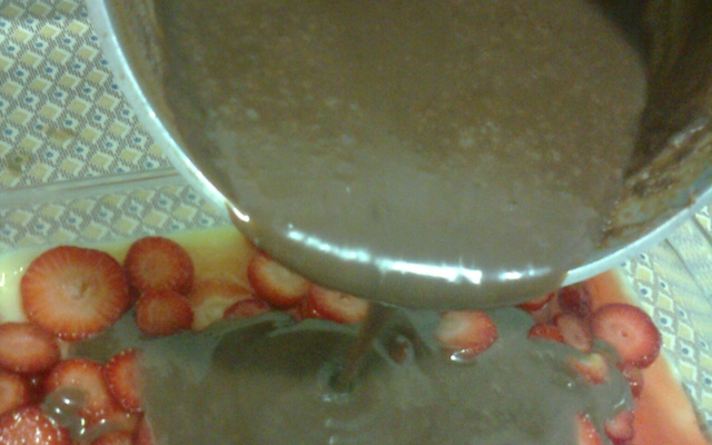 Pavê de morango da Bethy