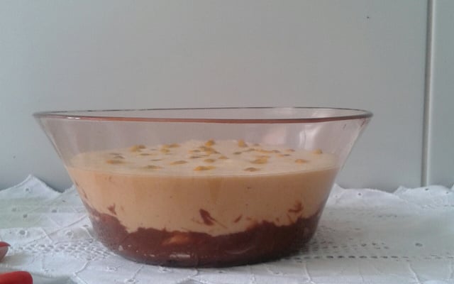 Mousse de Maracujá com Brigadeiro e Bis