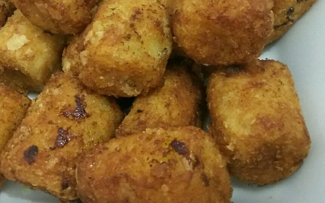 Banana frita crocante