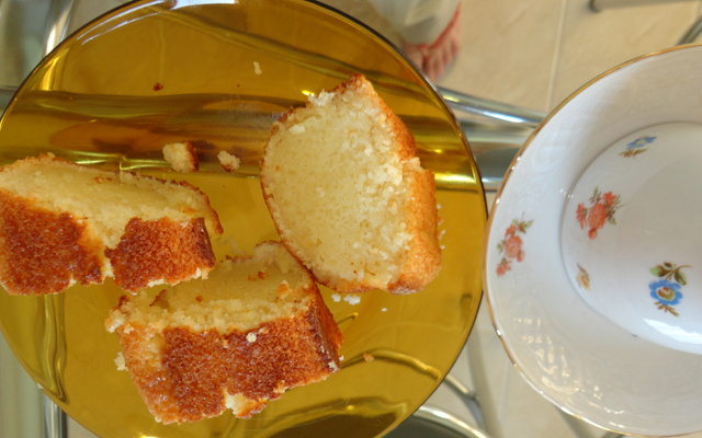 Bolo bombocado de fubá