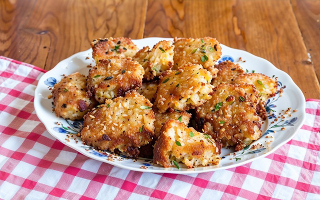 Bolinho de arroz simples da Valéria