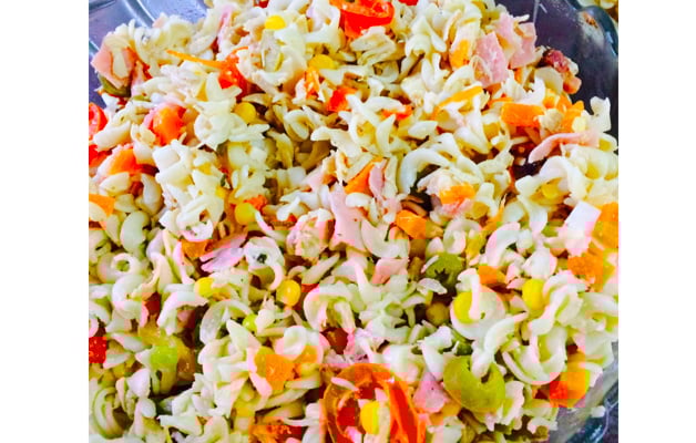 Salada de Macarrão VeM