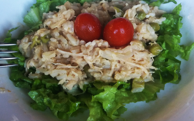 Risoto de frango com arroz agulhinha