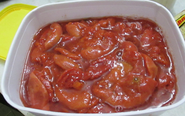 Doce de goiaba em calda