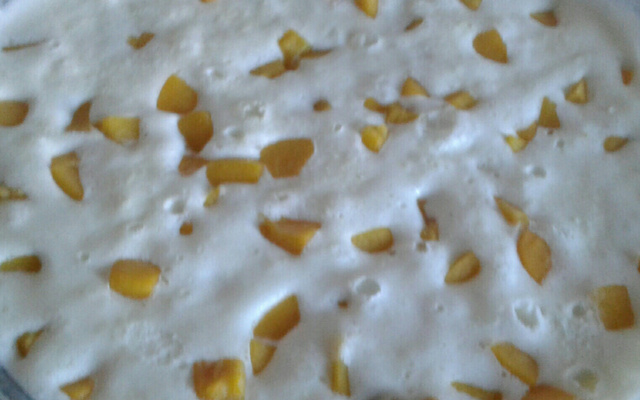 Pavê de sorvete e pêssego