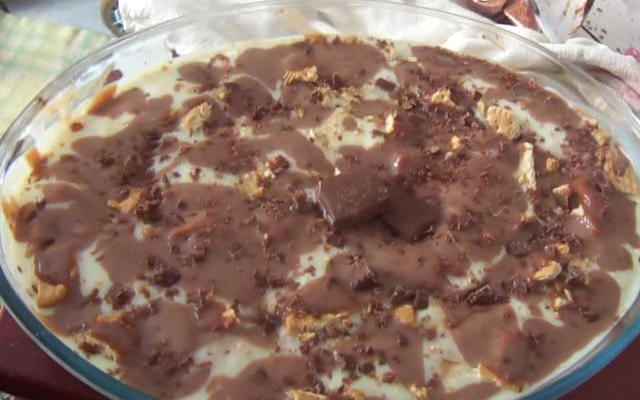 Pavê bicolor econômico