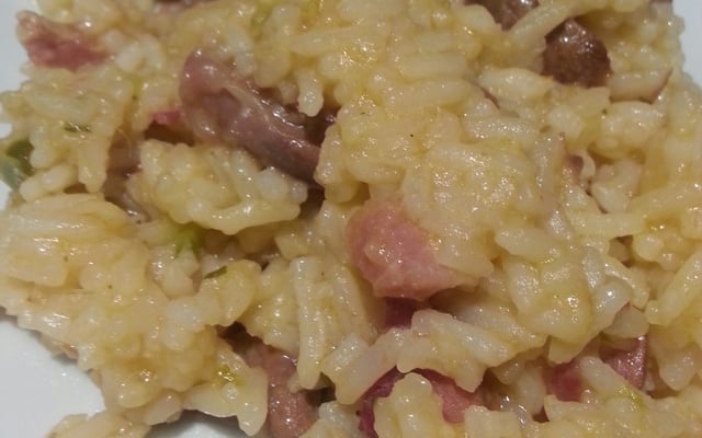 Arroz carreteiro delícia (com sobras de churrasco)