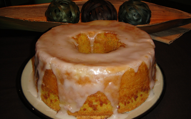 Bolo de laranja com casca fácil