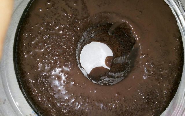 Bolo de chocolate de microondas