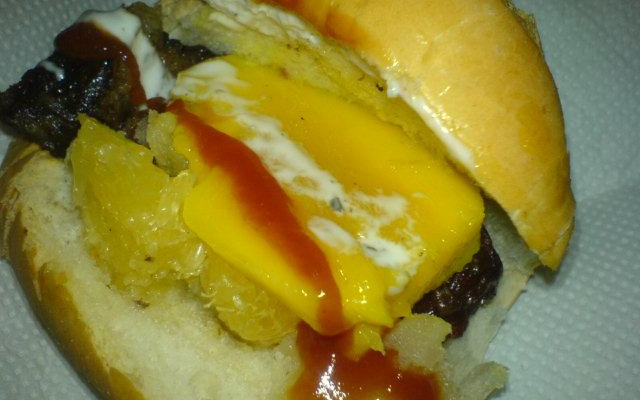 Sanduíche de churrasco