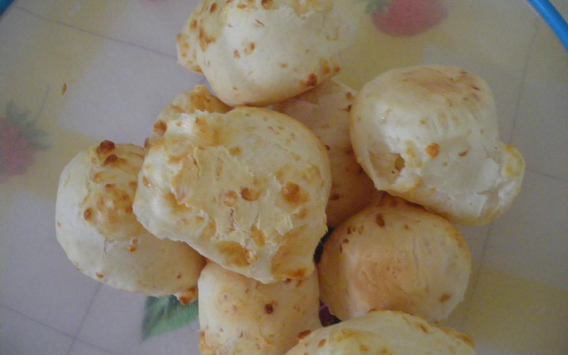 Pão de queijo (3 ingredientes)