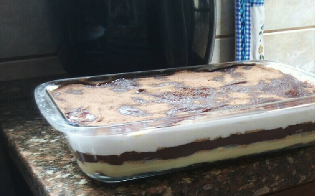 Pavê de bolacha maisena