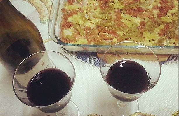 Macarrão ao forno com presunto e mussarela