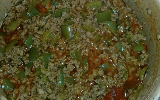 Carne moída com pimentão 