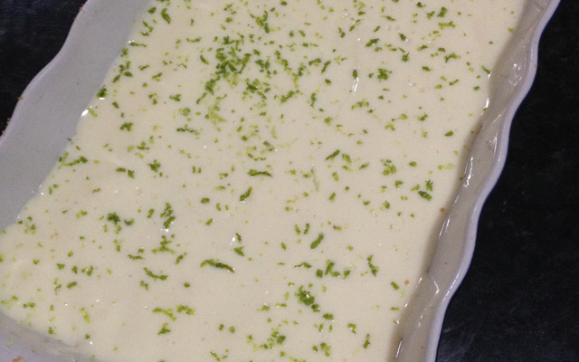 Torta de limão com bolacha de maisena