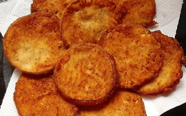 Berinjela à milanesa