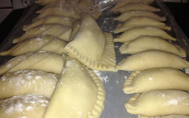 Massa caseira para pastel