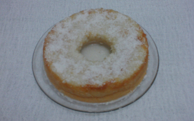 Bolo de aipim cremoso tradicional