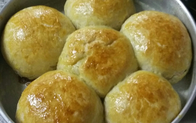 Pão de calabresa moída