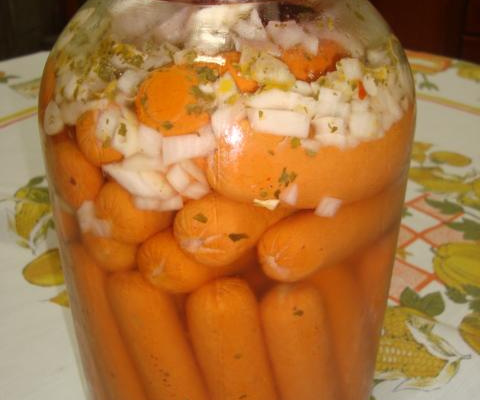 Salsicha em conserva