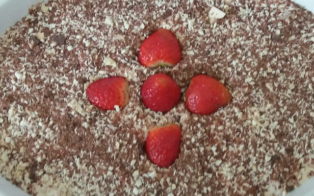 Pavê de morango com chocolate