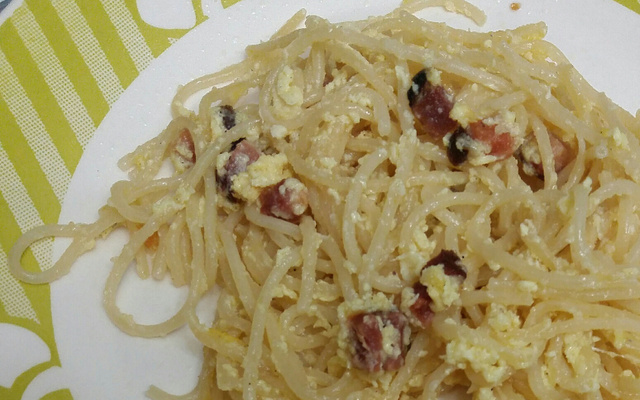 Talharim à carbonara