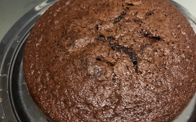 Bolo de chocolate com coco molhadinho