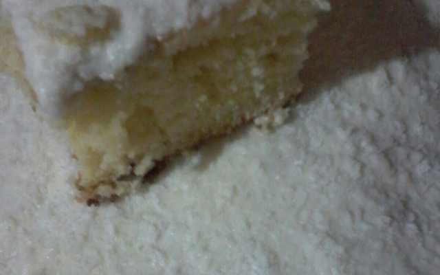 Bolo de coco molhadinho