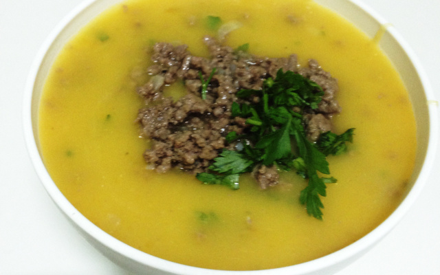 Creme de mandioquinha com carne moída