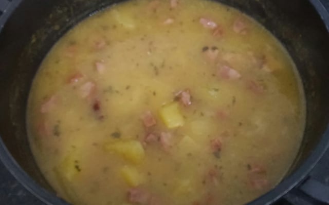 Caldo de mandioca