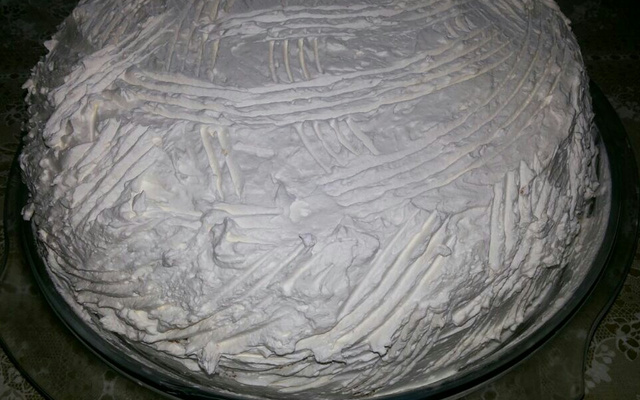 Bolo de abacaxi gelado