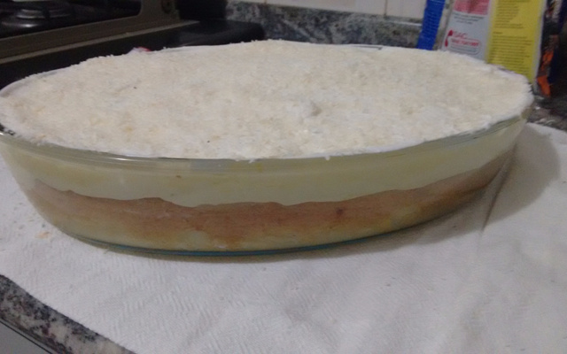 Bolo abacaxi de forma