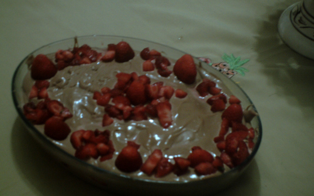 Torta de bolacha com doce de leite