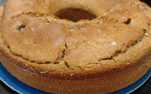 Bolo de paçoquinha e biscoito maizena