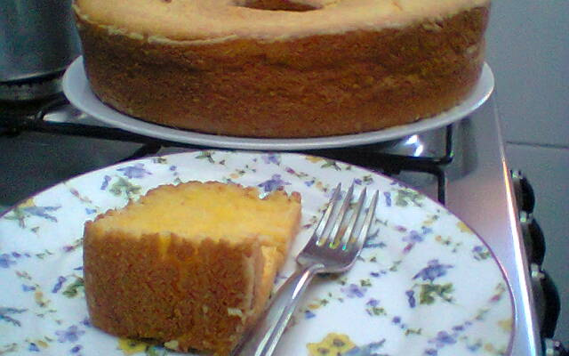 Bolo de milho feito com cuscuz