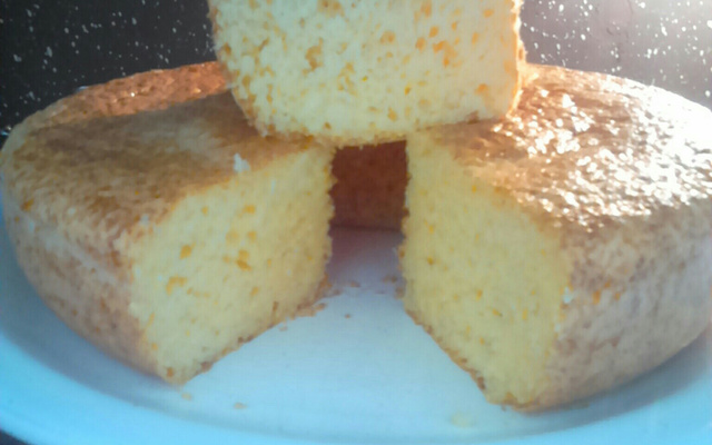 Bolo de malharia com parmesão tipicamente mineiro