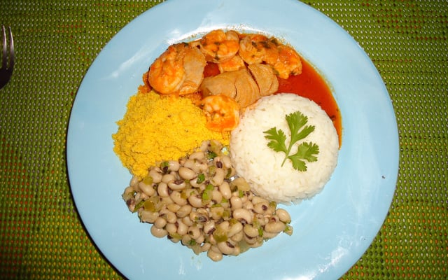 Moqueca baiana de camarão à moda CDM